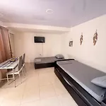 Cerca al centro, wifi 500mbs, privado para 3 personas